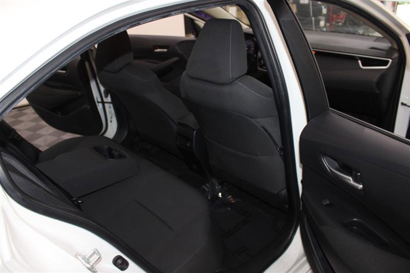 2020 Toyota Corolla LE Image 23 of 54