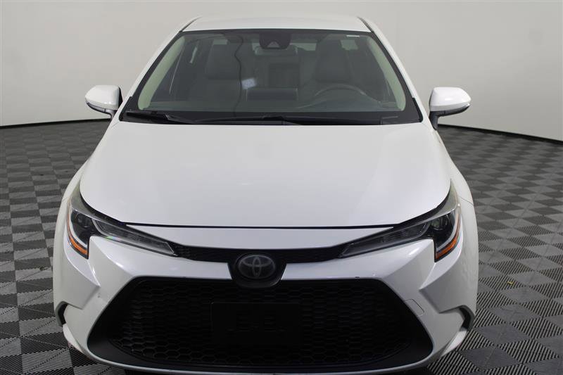 2020 Toyota Corolla LE Image 5 of 54