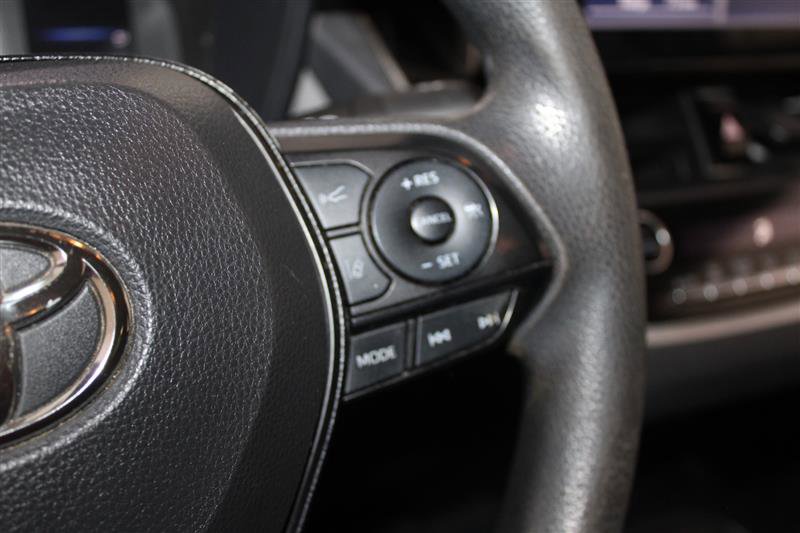 2020 Toyota Corolla LE Image 44 of 54