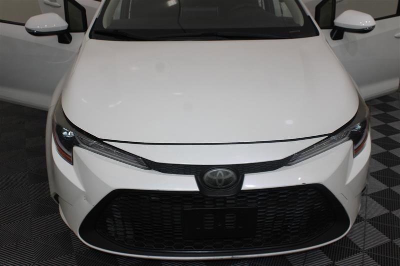 2020 Toyota Corolla LE Image 6 of 54
