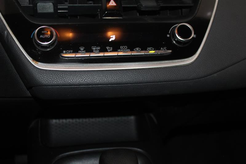 2020 Toyota Corolla LE Image 50 of 54