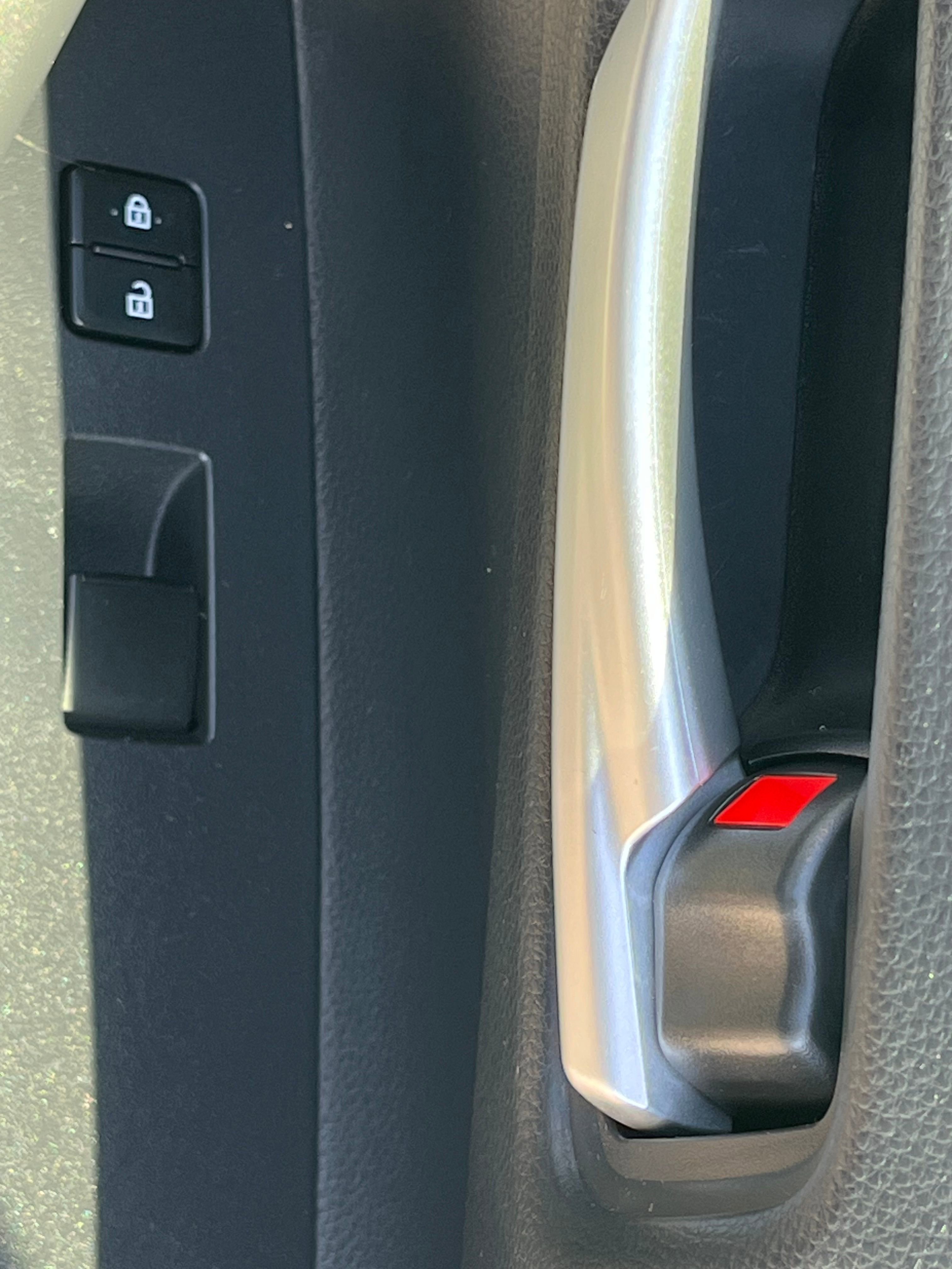 Vehicle image 20 of 77
