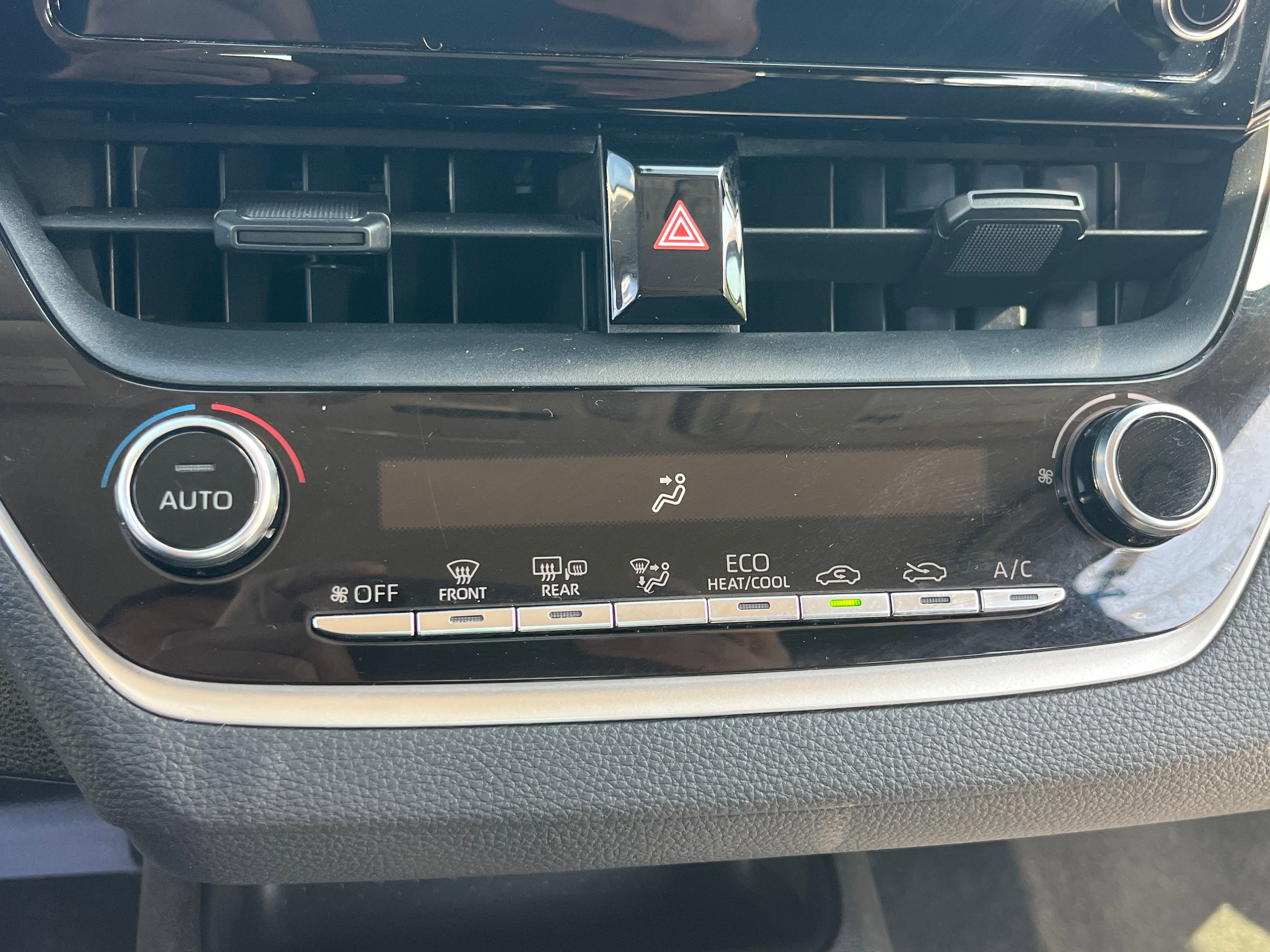 Vehicle image 57 of 77