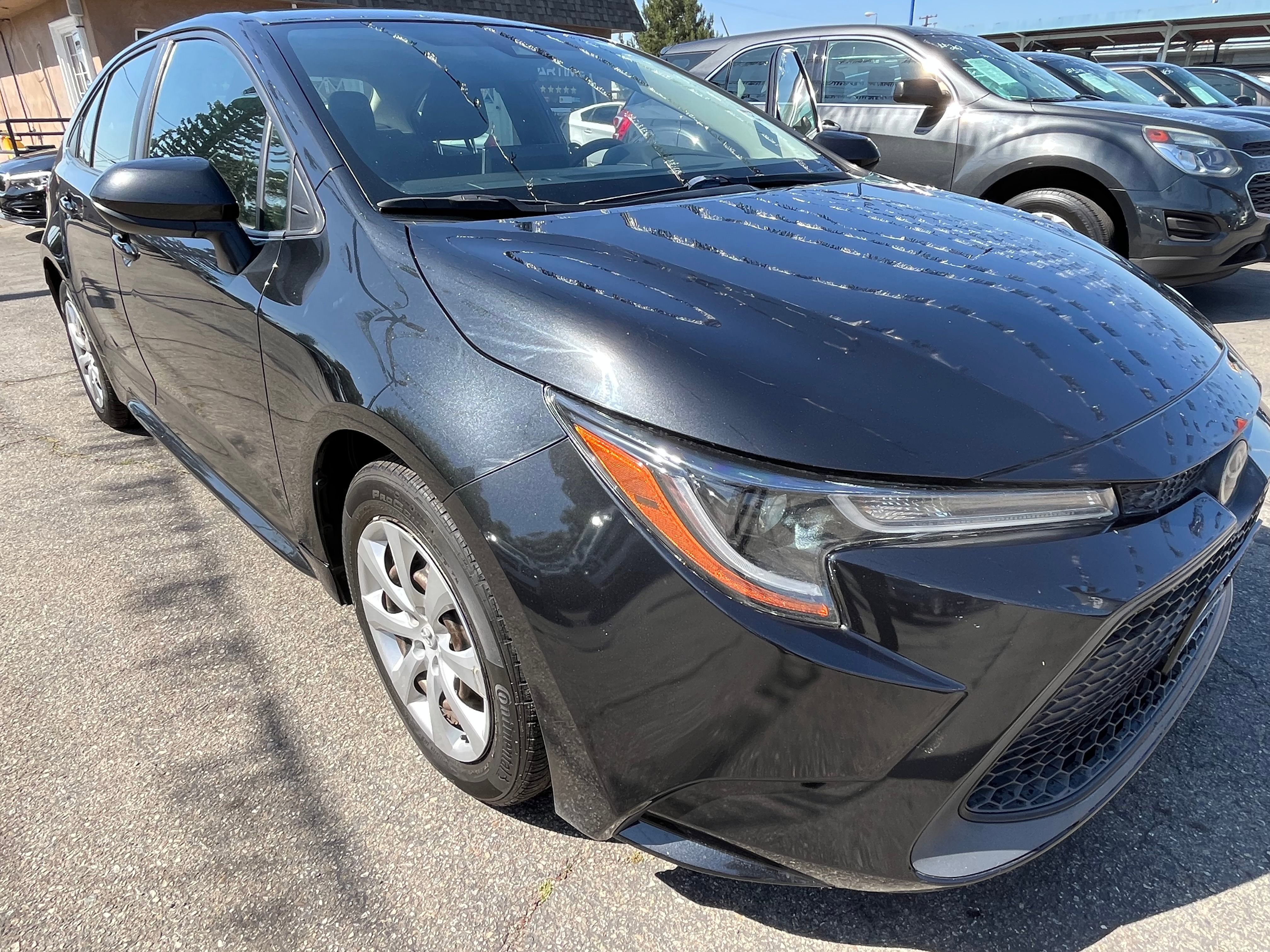 Vehicle image 6 of 77