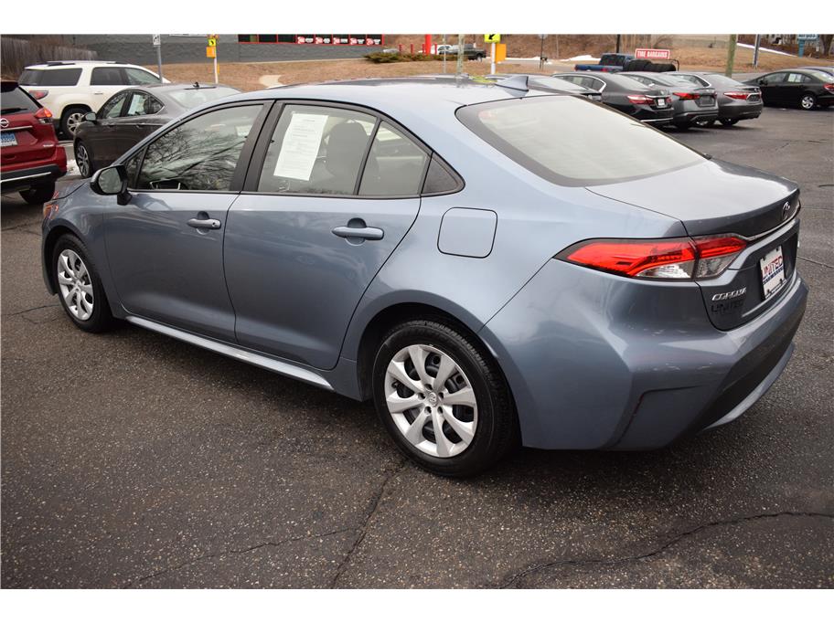 Vehicle image 8 of 30