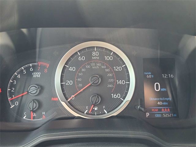 Vehicle image 23 of 28