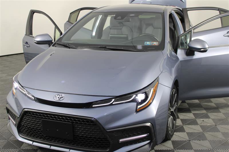 2020 Toyota Corolla SE Image 2 of 55