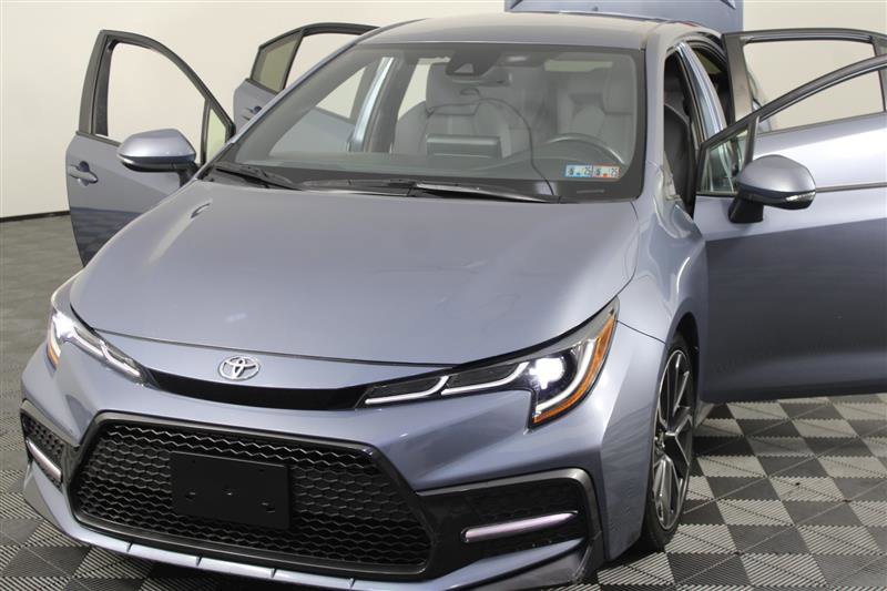 2020 Toyota Corolla SE Image 1 of 55