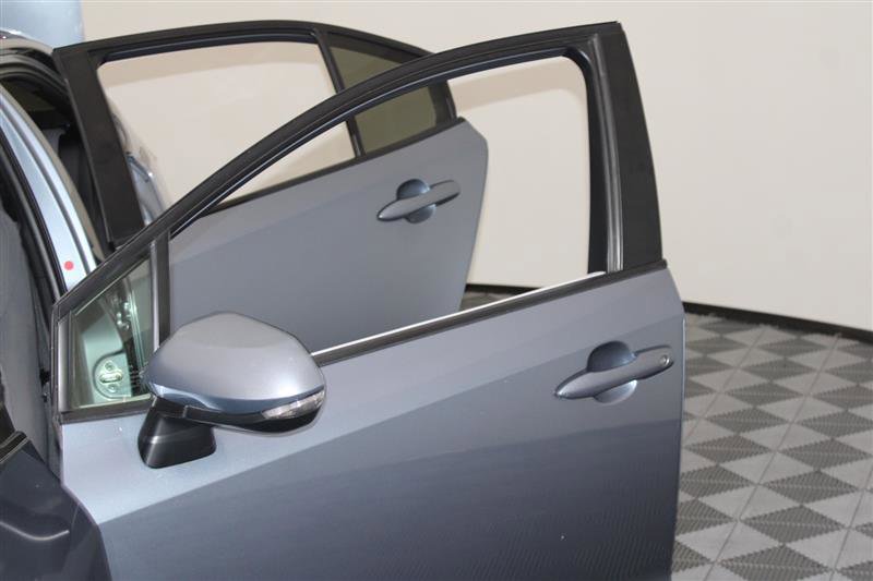 2020 Toyota Corolla SE Image 41 of 55