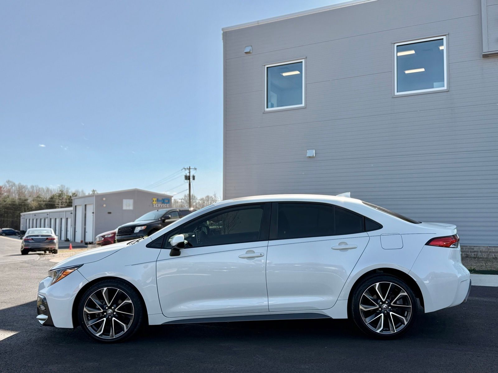 Vehicle image 2 of 30