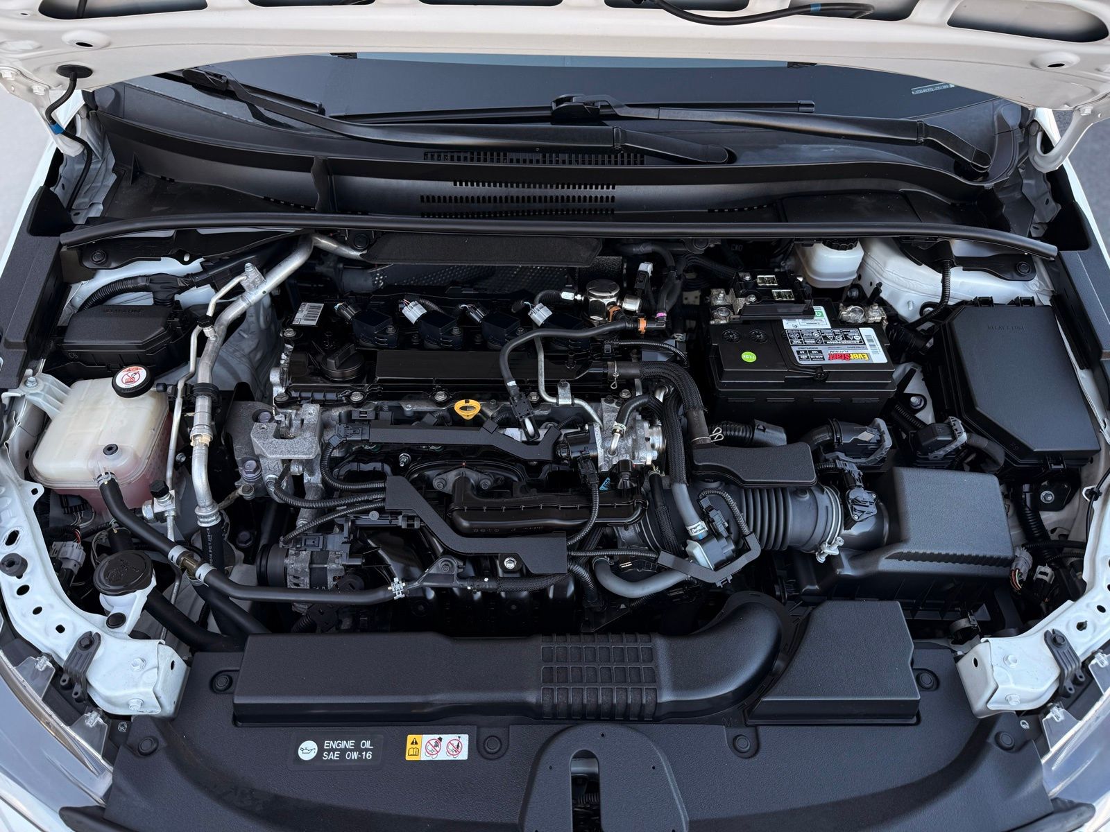 Vehicle image 27 of 30