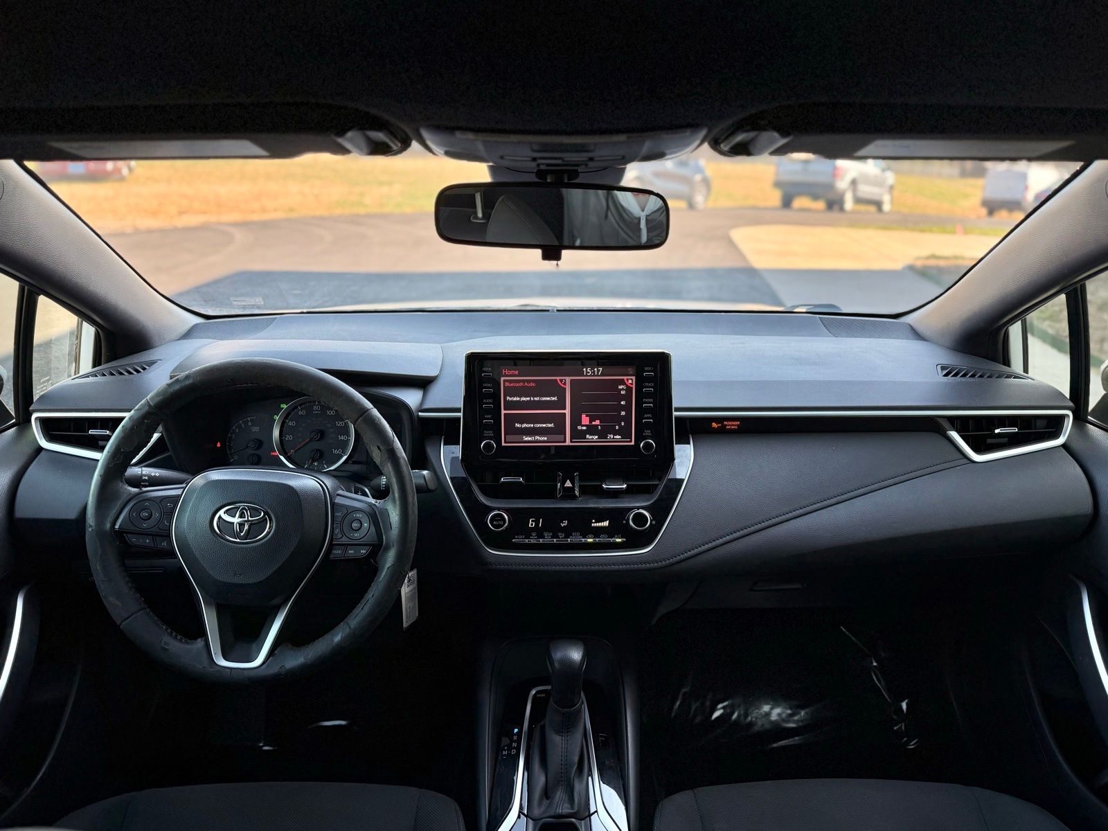 Vehicle image 20 of 30