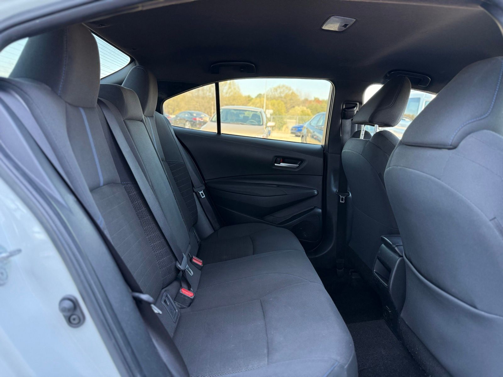 Vehicle image 15 of 30