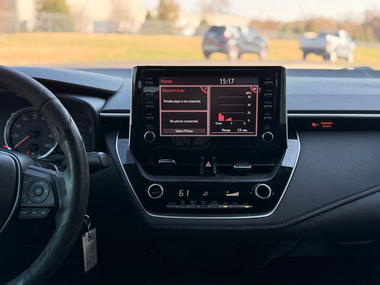 Vehicle image 22 of 30