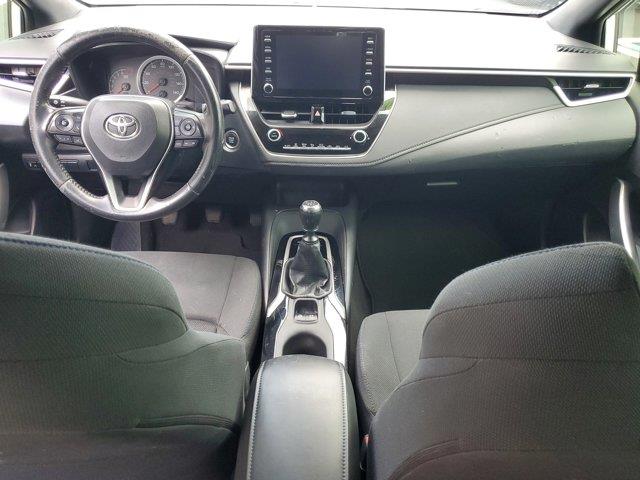 Vehicle image 18 of 32