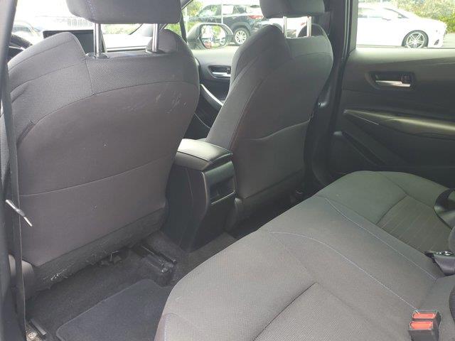 Vehicle image 15 of 32
