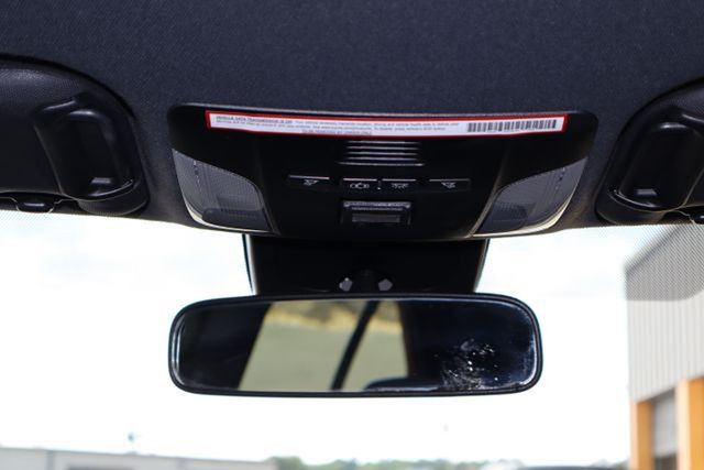 Vehicle image 23 of 35