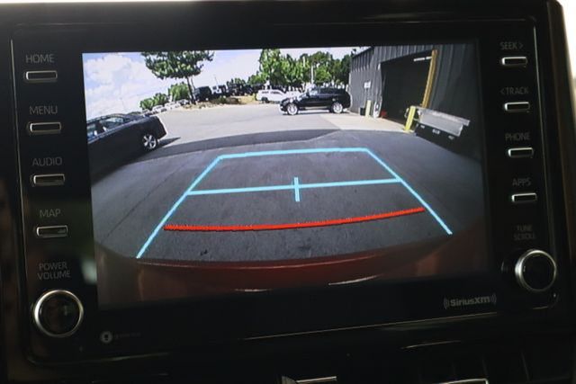 Vehicle image 8 of 35