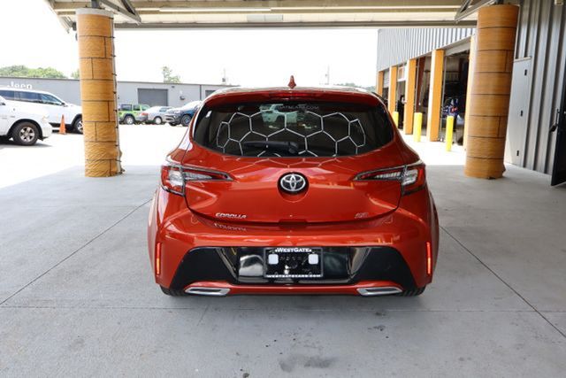 Vehicle image 4 of 35