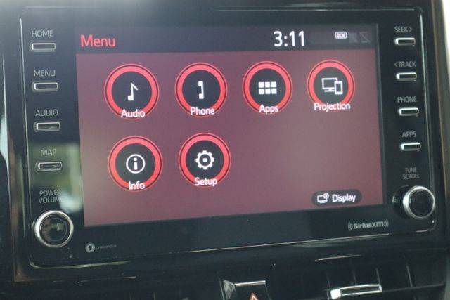 Vehicle image 27 of 35