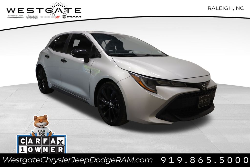 Vehicle image 3 of 36