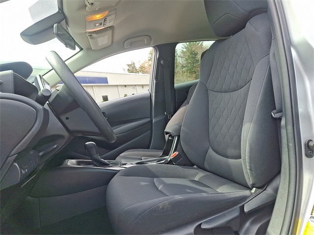 Vehicle image 13 of 37