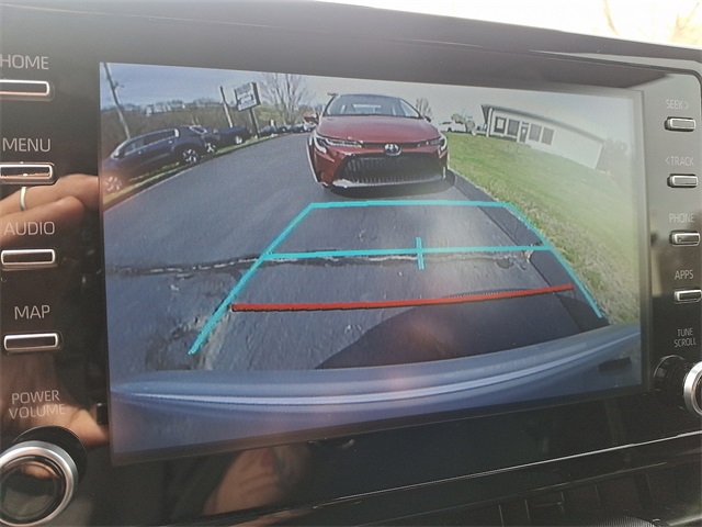 Vehicle image 18 of 37