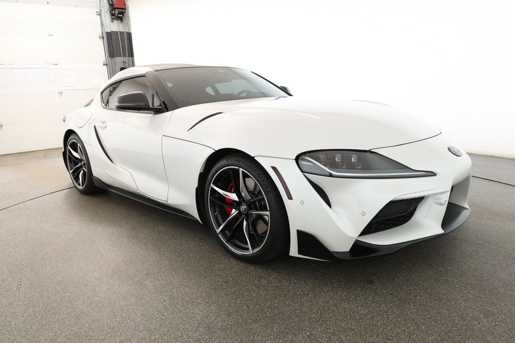 2020 Toyota GR Supra 3.0 Image 3 of 25