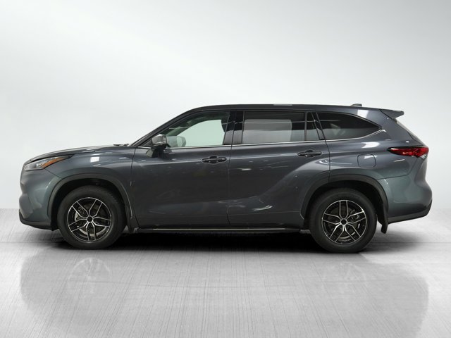 Vehicle image 8 of 29