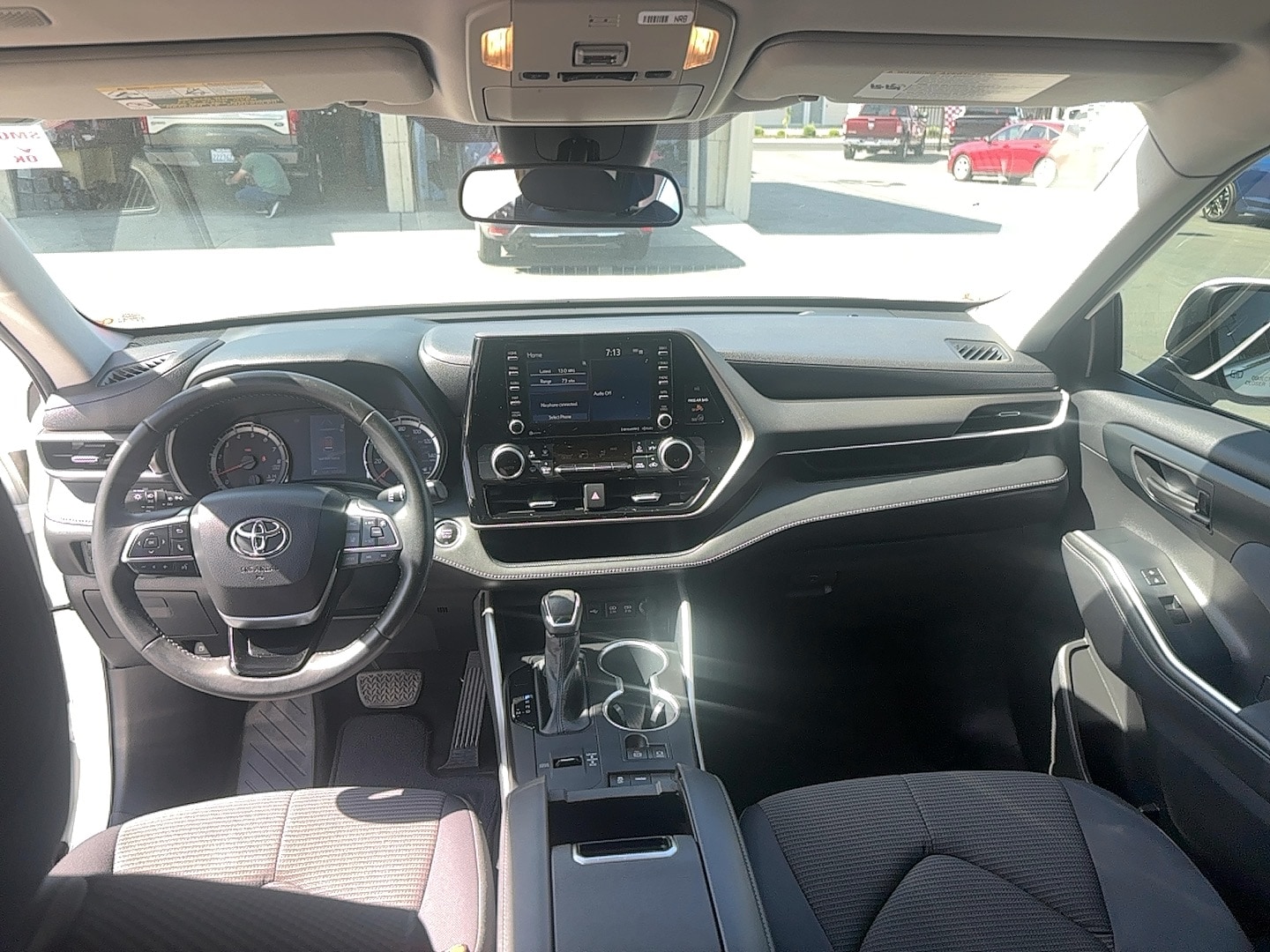 Vehicle image 14 of 14
