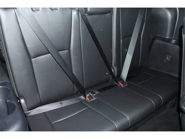 Vehicle image 26 of 31