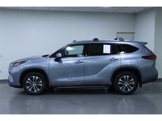Vehicle image 11 of 31