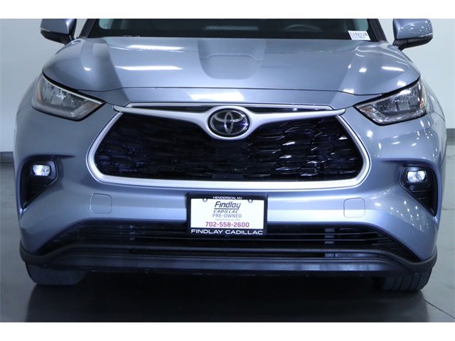Vehicle image 3 of 31