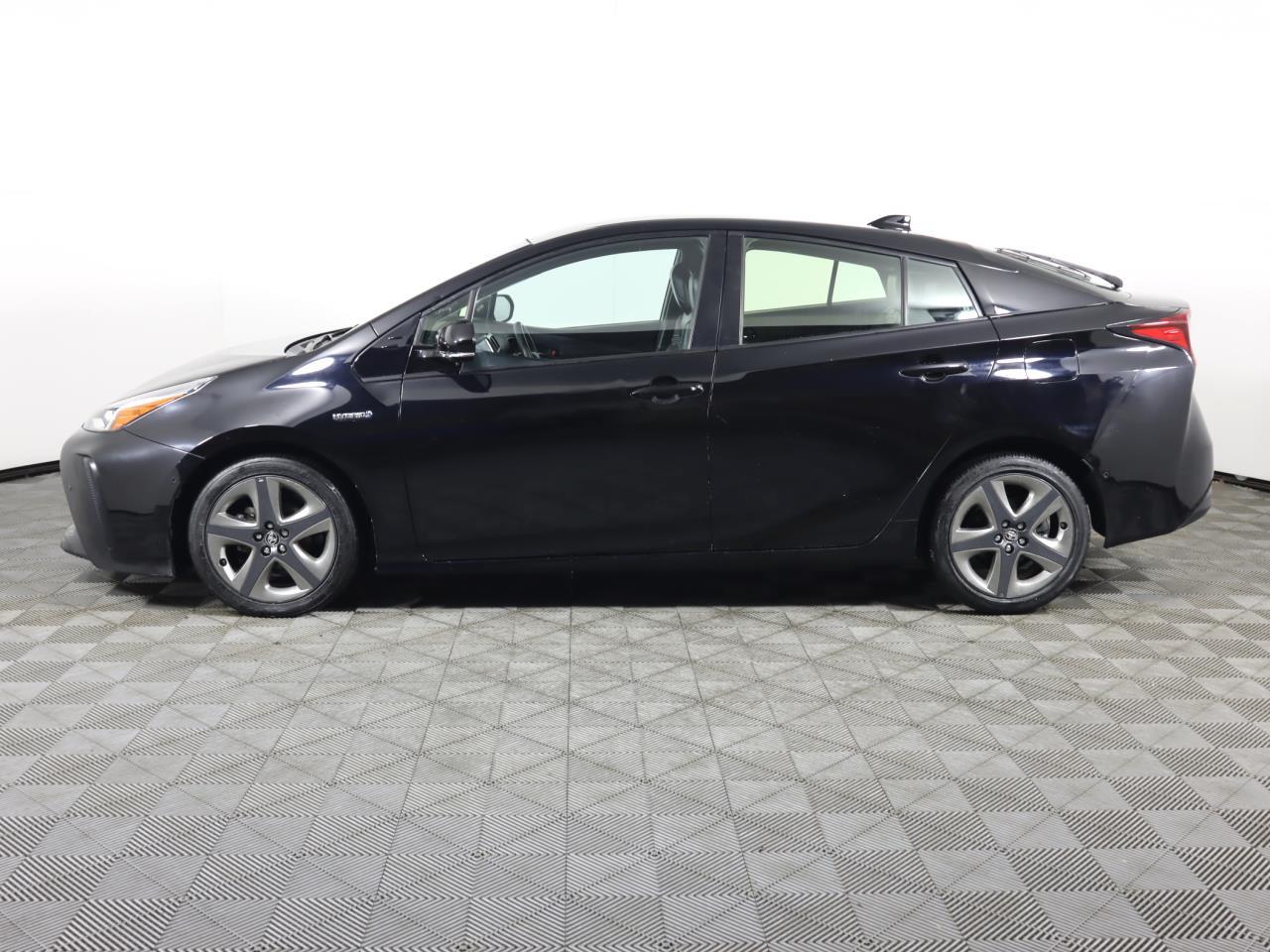 Vehicle image 7 of 41