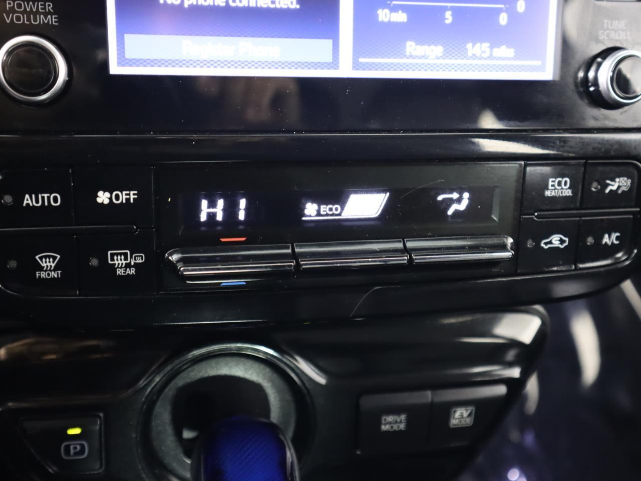 Vehicle image 19 of 41