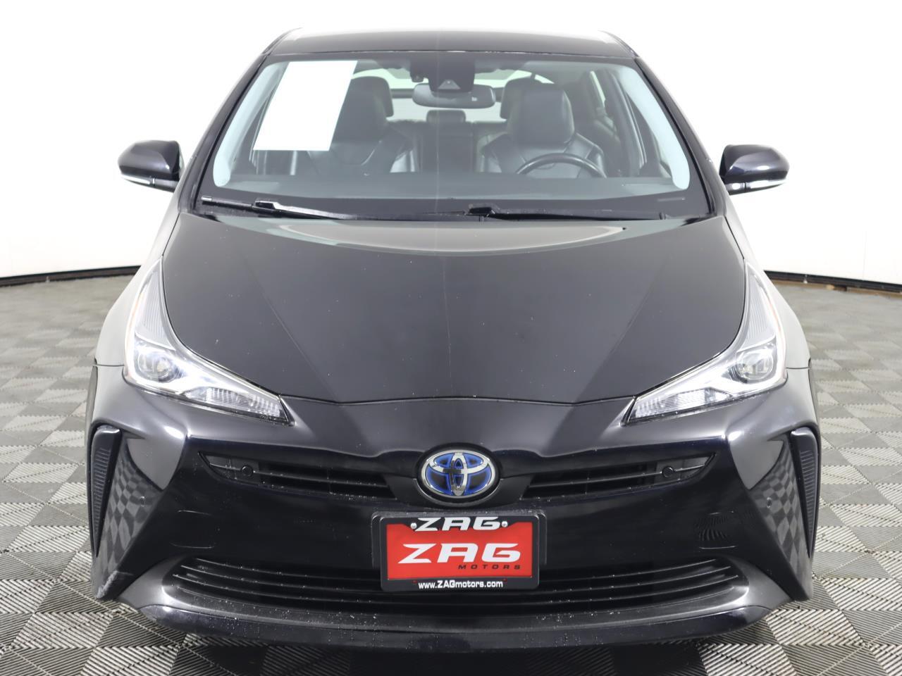 Vehicle image 2 of 41