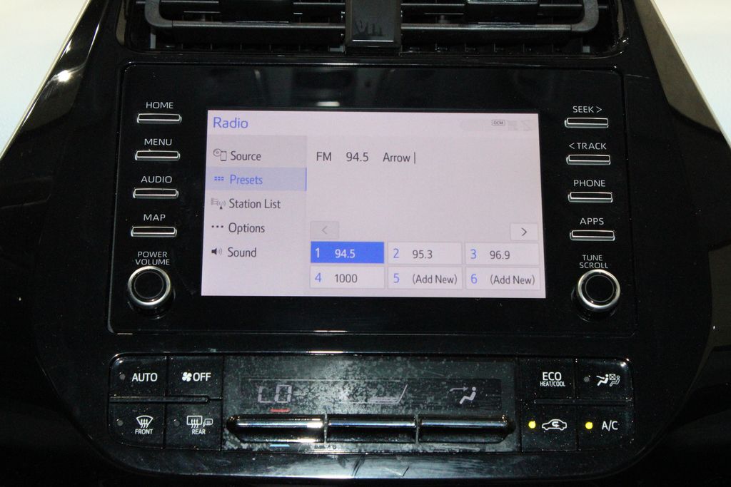 Vehicle image 17 of 41