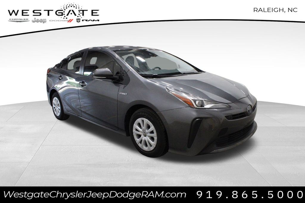 Vehicle image 3 of 41