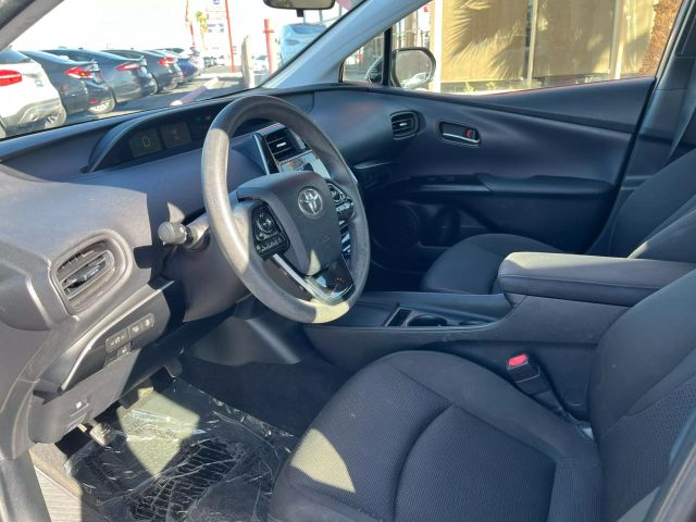 Vehicle image 19 of 28