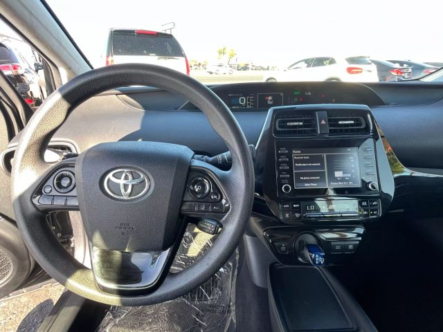 Vehicle image 18 of 28