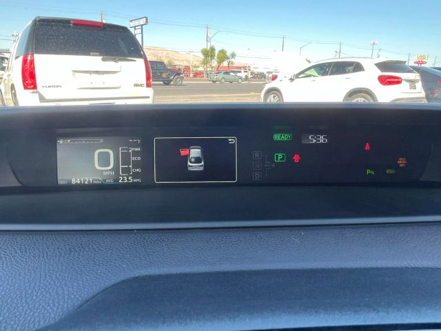 Vehicle image 20 of 28