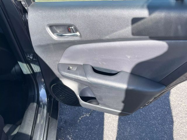 Vehicle image 28 of 28