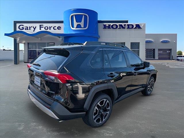 Vehicle image 3 of 23
