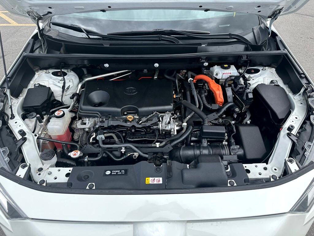 Vehicle image 28 of 29