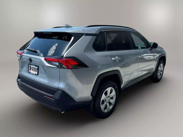 Vehicle image 9 of 27
