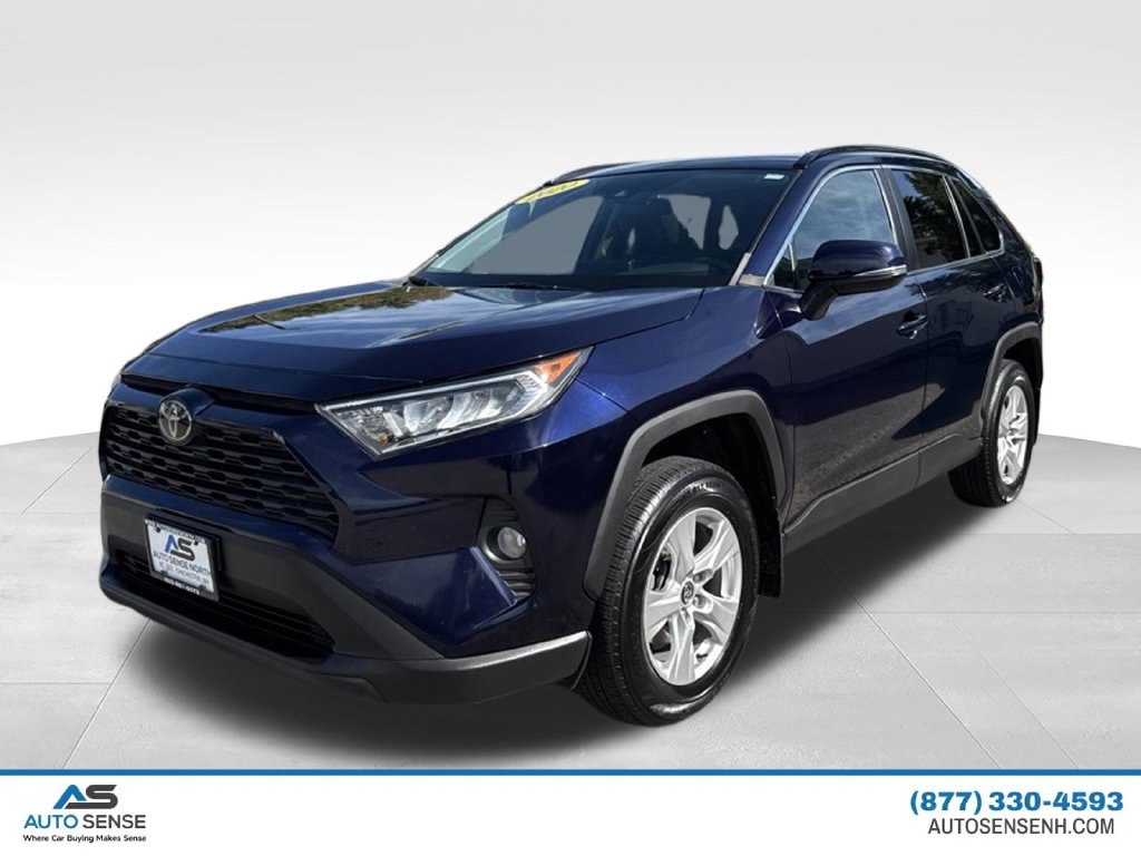 2020 Toyota RAV4 XLE Image 1 of 29