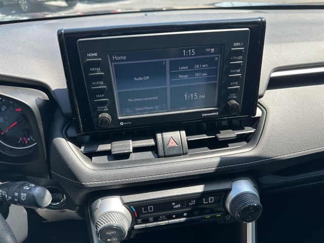 Vehicle image 27 of 28