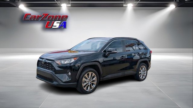 Vehicle image 1 of 32