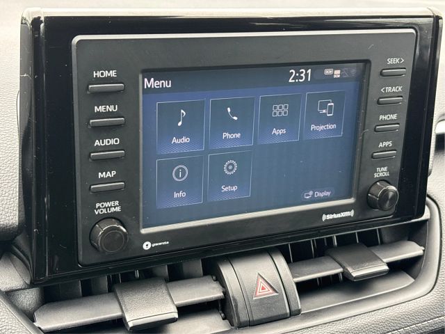 Vehicle image 22 of 41