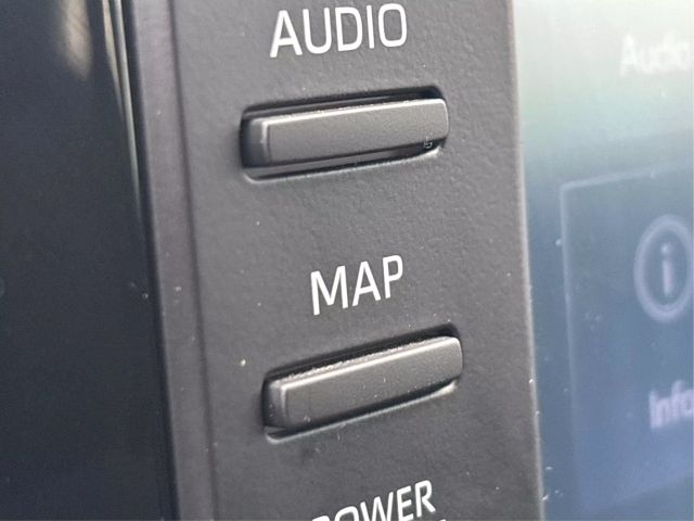 Vehicle image 26 of 41